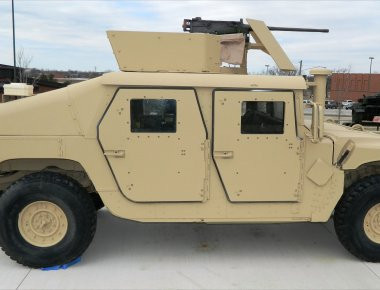 Αλβανία: Έφθασαν τα πρώτα έξι τεθωρακισμένα M1114 Humvee - Δωρεά των ΗΠΑ (φωτό, βίντεο)